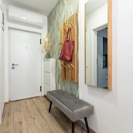 Xox Comfort Giurgiului Bucharest Exterior photo